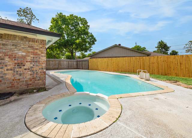 Property at 4206 Namora Ln, Houston, TX 77080, 4 beds, 3 baths