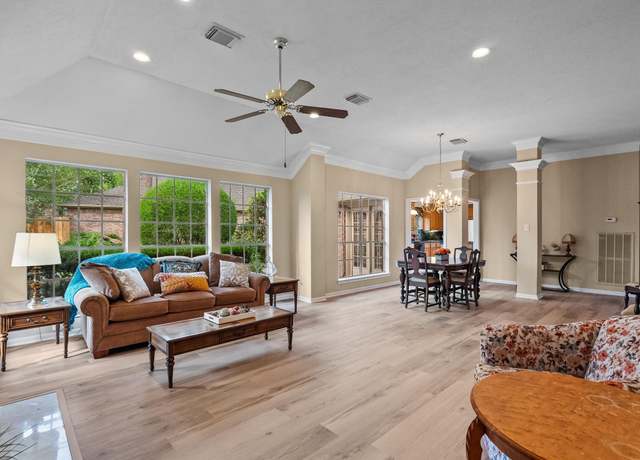 Property at 16515 Heather Meadow Ct, Pasadena, TX 77059, 2 beds, 2 baths