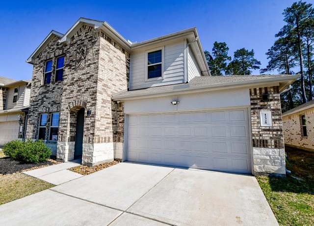 Property at 12328 New River Trl, Conroe, TX 77384, 4 beds, 3 baths