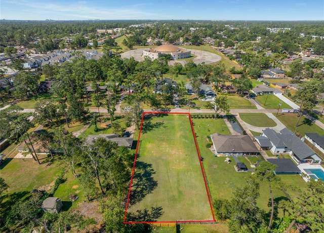 Property at 5224 Sue Marie Ln, Houston, TX 77091