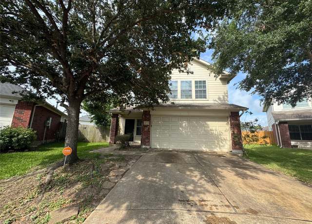Property at 3406 Chateaucrest Ct, Houston, TX 77047, 4 beds, 2.5 baths
