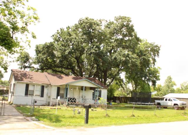 Property at 2014 Kowis St, Houston, TX 77093, 3 beds, 1 bath