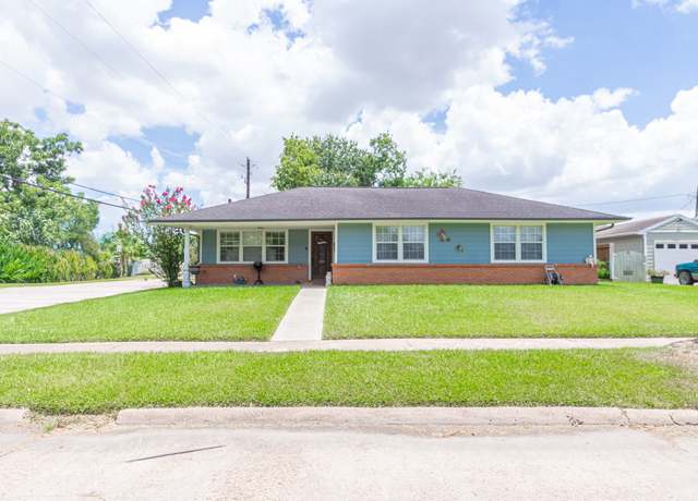 Property at 1801 Buchanan St, Pasadena, TX 77502, 3 beds, 2.5 baths