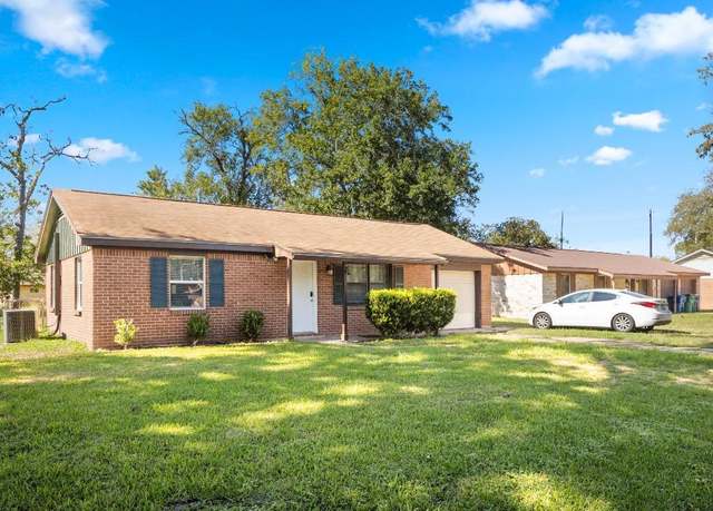 Property at 619 Jasmine St, Richwood, TX 77531, 2 beds, 1 bath