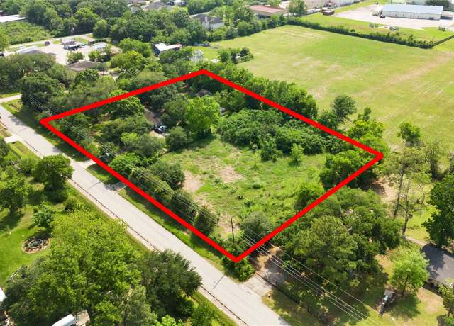 Property at 11902 Dover St, Houston, TX 77031, 4 beds, 3 baths