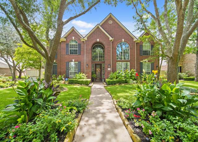 Property at 10242 Shipmans Landing Dr, Missouri City, TX 77459, 5 beds, 3.5 baths