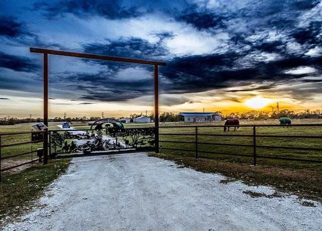 Property at 327 Diserens Rd, North Zulch, TX 77872, 3 beds, 3 baths
