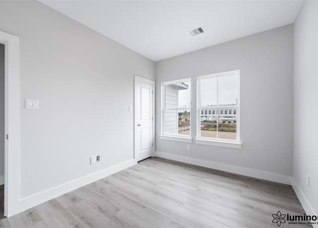 Property at 6702 Metro Blvd #3, Houston, TX 77083, 4 beds, 3 baths
