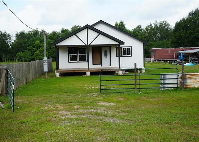 Property at 48 County Road 3555, Cleveland, TX 77327, 3 beds, 2 baths