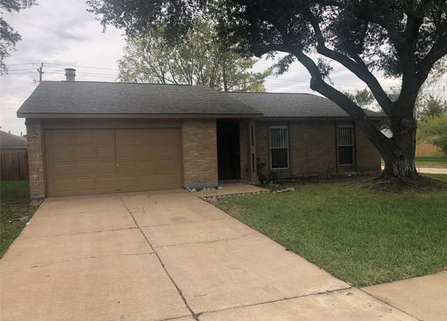 Property at 16619 Park Manor St, Houston, TX 77053, 3 beds, 2 baths