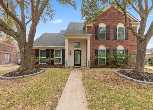 Property at 15307 Evergreen Knoll Ln, Cypress, TX 77433, 4 beds, 2.5 baths