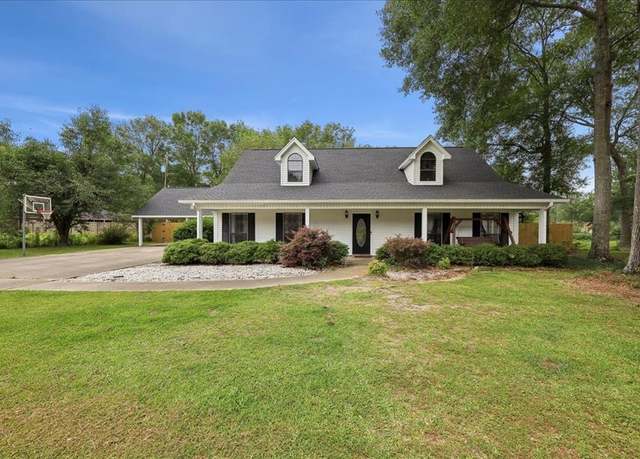 Property at 504 County Road 763 N, Buna, TX 77612, 3 beds, 2 baths