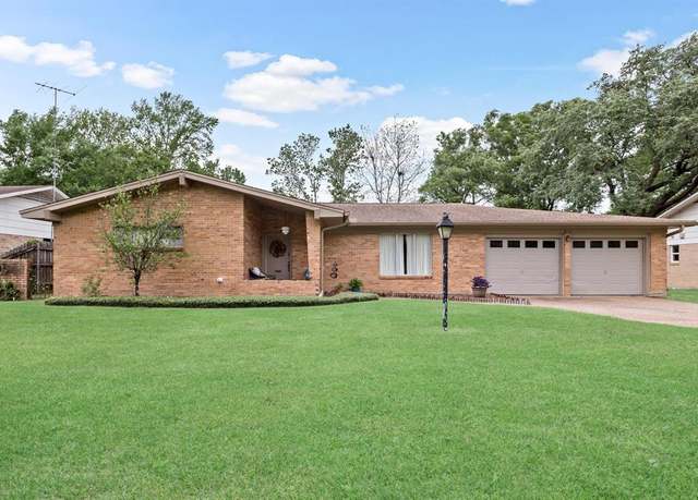 Property at 1865 Rikisha Ln, Beaumont, TX 77706, 3 beds, 2 baths