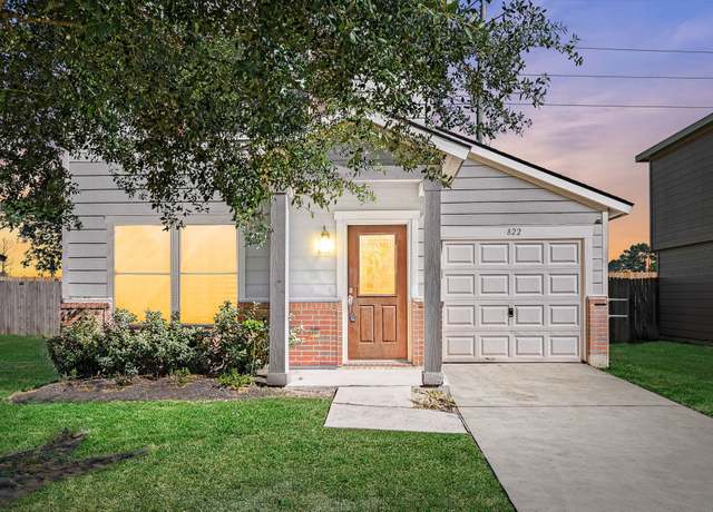 Property at 822 Ellerton Ln, Houston, TX 77090, 2 beds, 2 baths