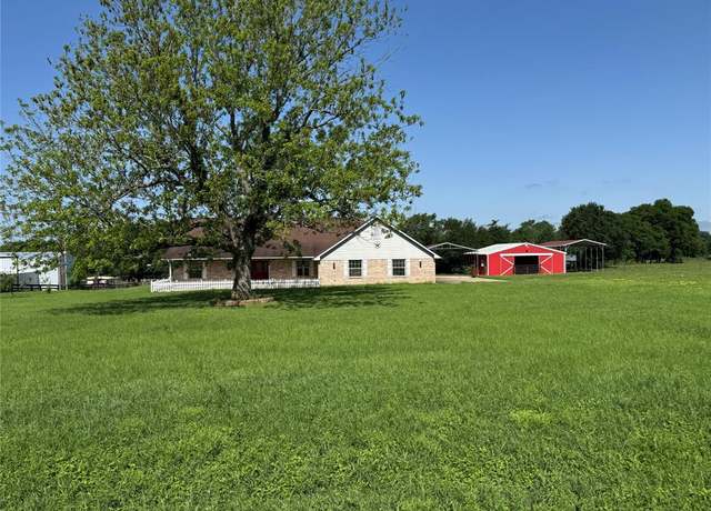 Property at 13796 County Road 318, Navasota, TX 77868, 3 beds, 2 baths