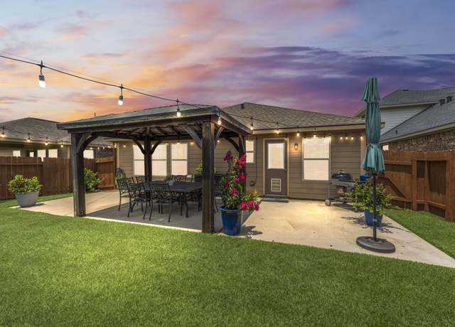 Property at 7203 Panther Ridge Dr, Spring, TX 77389, 3 beds, 2 baths