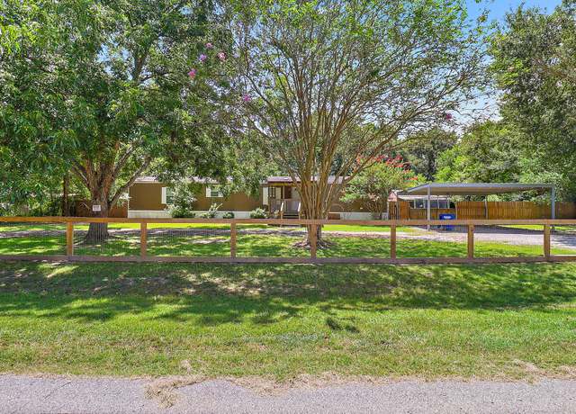 Property at 544 County Road 4023, Dayton, TX 77535, 3 beds, 2 baths