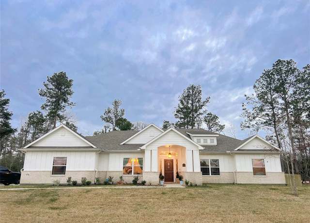 Property at 11714 Oakwood Ranch Dr, Willis, TX 77378, 4 beds, 2.5 baths