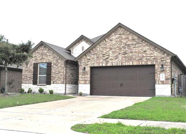 Property at 2705 Osprey Ln, Pearland, TX 77581, 4 beds, 3 baths