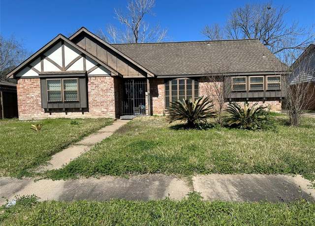 Property at 10410 Cook Rd, Houston, TX 77099, 3 beds, 2 baths