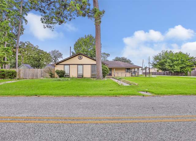 Property at 19115 Shay Ln, Humble, TX 77346, 3 beds, 3 baths