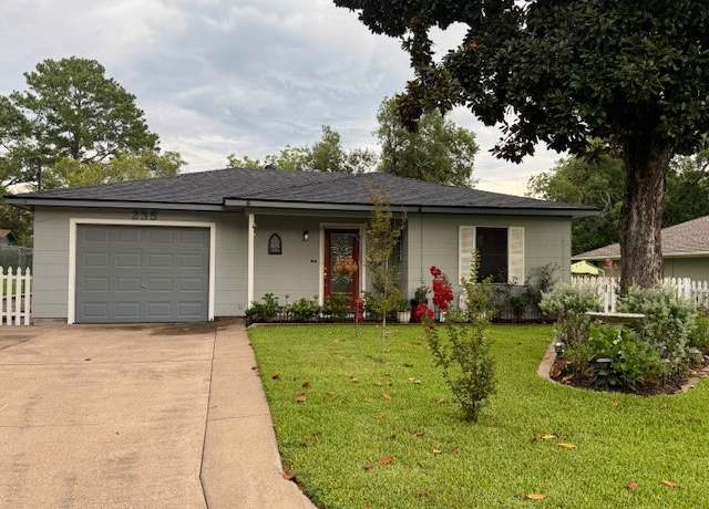 Property at 235 S Holland, Bellville, TX 77418, 2 beds, 2 baths