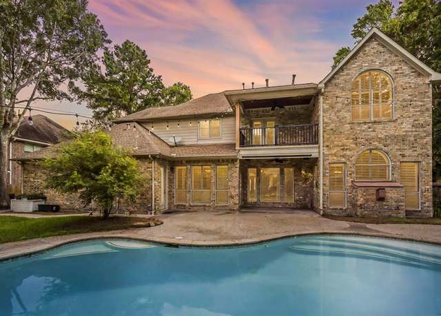 Property at 2807 Hazy Hillside Ct, Kingwood, TX 77345, 5 beds, 4 baths
