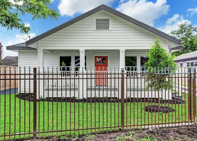 Property at 4311 Rusk St, Houston, TX 77023, 3 beds, 2.5 baths
