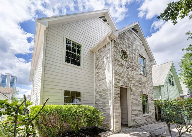 Property at 2802 Austin St, Houston, TX 77004, 4 beds, 2 baths