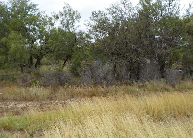 Property at 10091 N Us Hwy 83 W, Uvalde, TX 78801