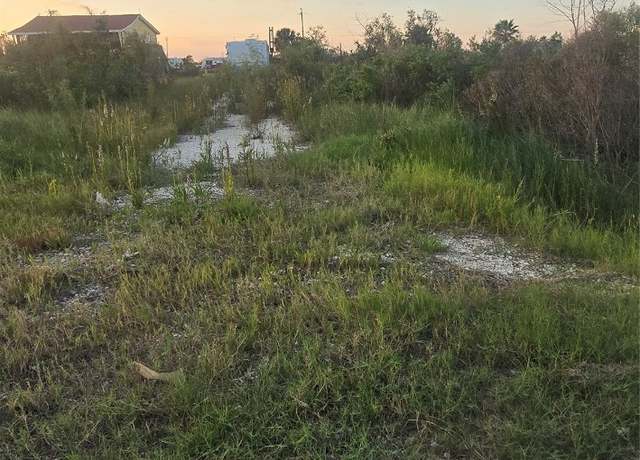 Property at 1511 Front Ave, Port Bolivar, TX 77650