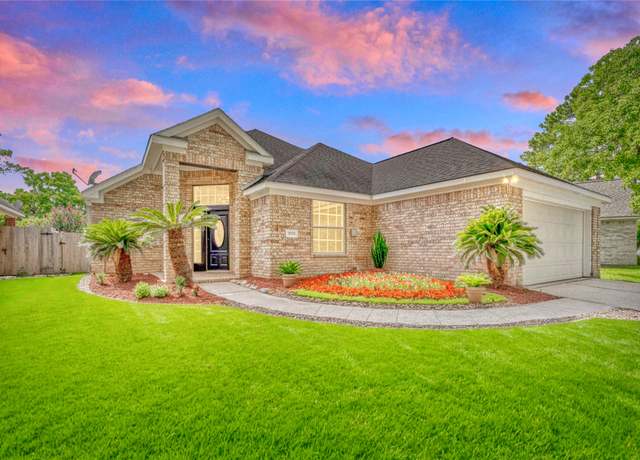 Property at 19019 Northcanyon Dr, Tomball, TX 77377, 4 beds, 2 baths