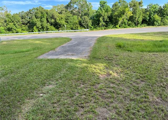 Property at 0 Highway 35/ Jimmy Phillips Blvd, TX 77515