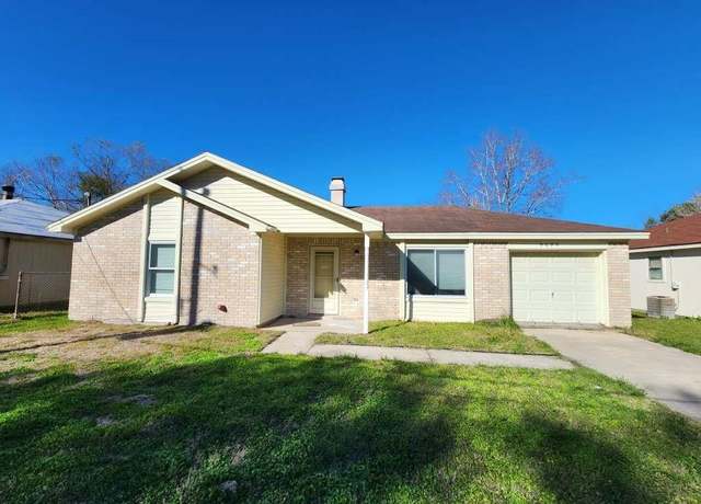 Property at 9690 Mapes St, Beaumont, TX 77707, 2 beds, 1 bath