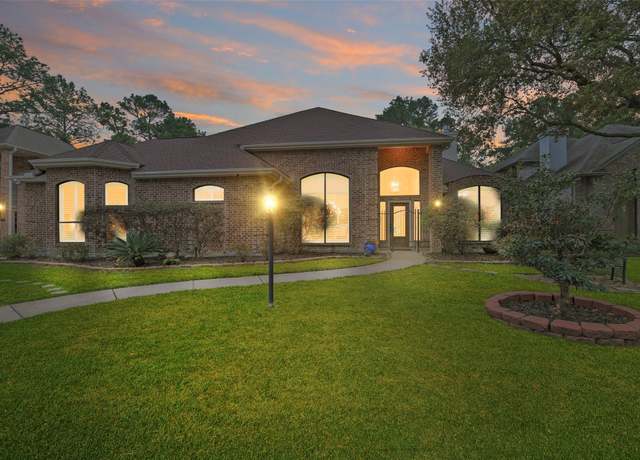 Property at 14435 Reissen Ln, Houston, TX 77069, 3 beds, 3.5 baths