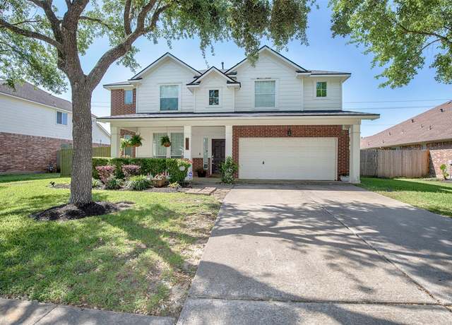 Property at 926 Mystic Village Ln, Seabrook, TX 77586, 4 beds, 2.5 baths