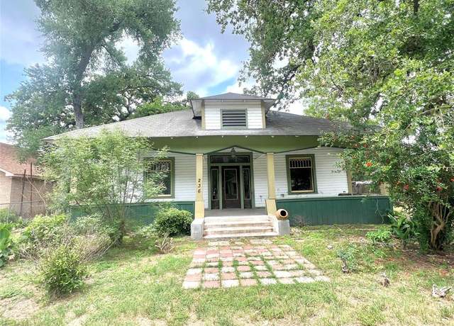Property at 236 8th St, Somerville, TX 77879, 3 beds, 1 bath