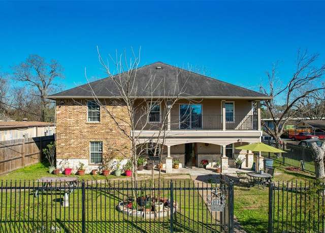 Property at 8302 Cheswick Dr, Houston, TX 77037, 7 beds, 6 baths