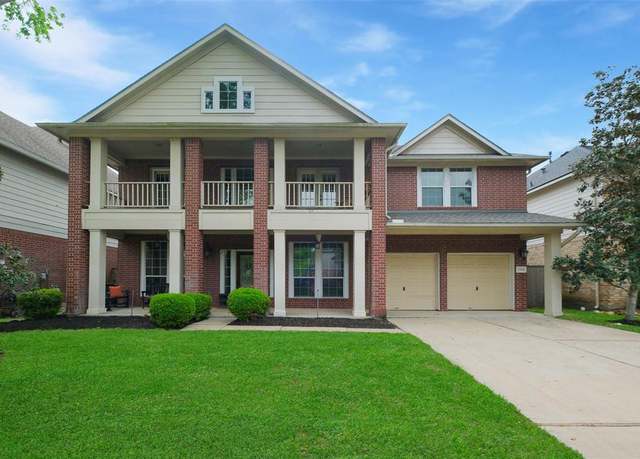 Property at 2306 Summer Wind Dr, Sugar Land, TX 77479, 5 beds, 3.5 baths