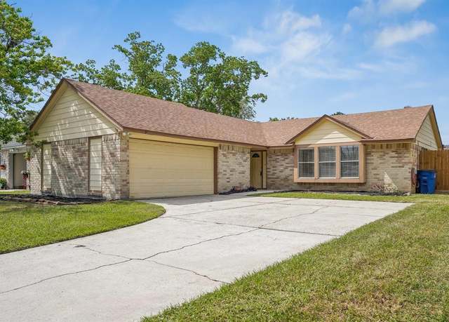 Property at 4814 Rivertree Ln, Spring, TX 77388, 3 beds, 2 baths