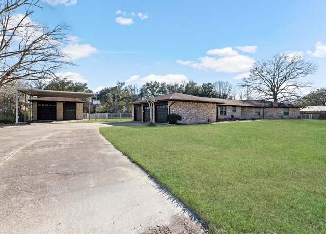 Property at 1365 Wisteria, Bridge City, TX 77611, 4 beds, 2.5 baths