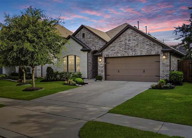 Property at 18218 Pedernales Springs Dr, Cypress, TX 77433, 3 beds, 2.5 baths