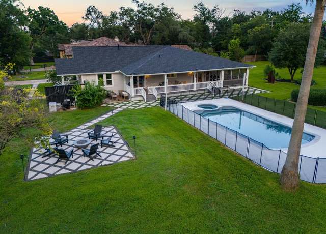Property at 9115 Poco Rd, Houston, TX 77080, 3 beds, 2 baths