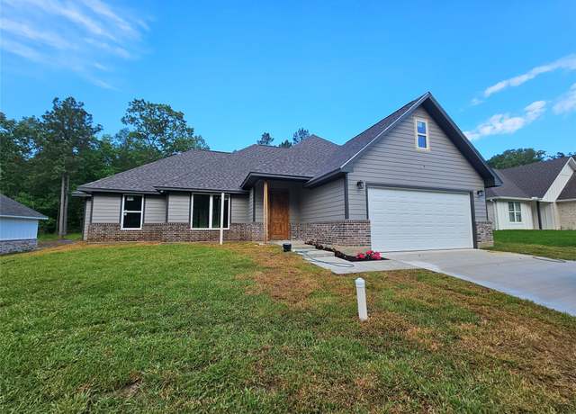 Property at 317 Shirey Ln, Lufkin, TX 75901, 3 beds, 2 baths