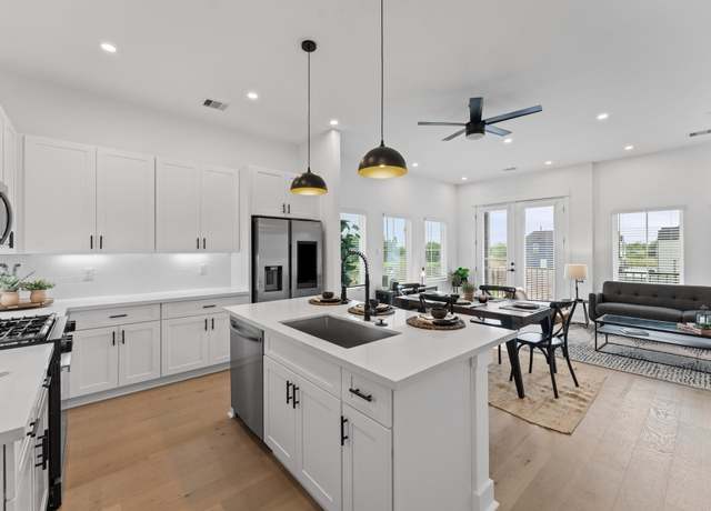 Property at 3002 Jensen Springs Ln, Houston, TX 77026, 3 beds, 2.5 baths