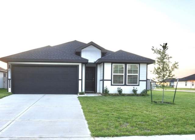 Property at 2026 Woodlark Way, Sealy, TX 77474, 4 beds, 2 baths