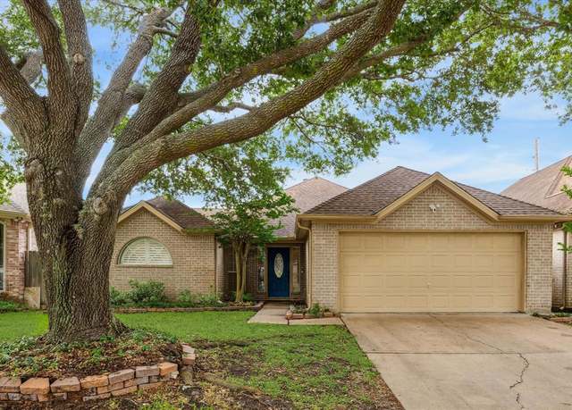 Property at 1807 Emerald Green Dr, Houston, TX 77094, 3 beds, 3 baths