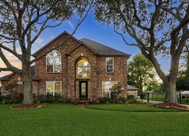 Property at 4107 Wentworth Dr, Fulshear, TX 77441, 4 beds, 3.5 baths