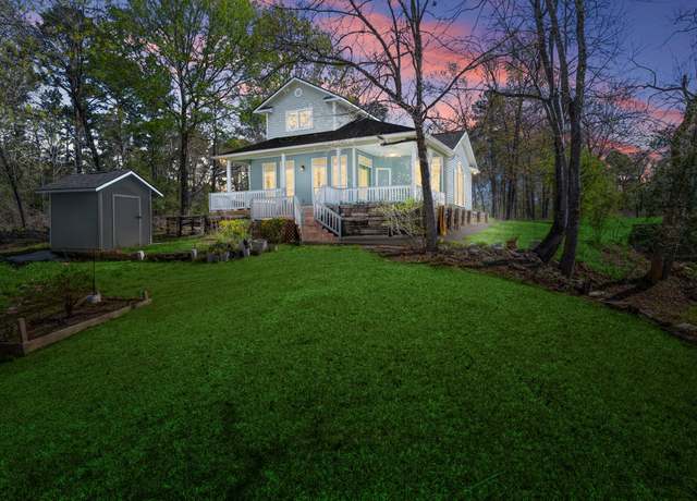 Property at 128 W Village Cove Loop, Livingston, TX 77351, 3 beds, 2.5 baths
