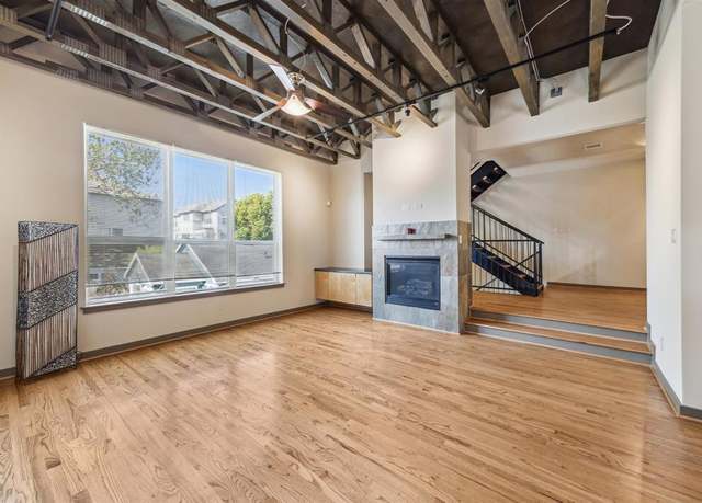 Property at 6118 Hamman St Unit C, Houston, TX 77007, 3 beds, 3.5 baths